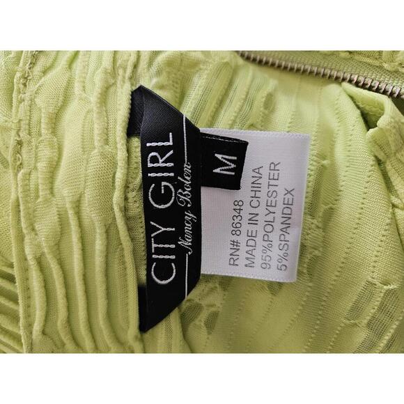 City Girl Medium green open fabric with attached lining jacket w/ matching tank - Picture 5 of 7